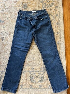 Levi's Women's Straight Leg Jeans — Dark Blue Denim